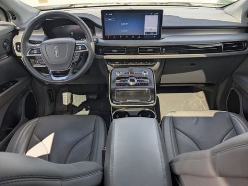 Certified 2021 Lincoln Nautilus Reserve w/ Class II Trailer Tow Package FWD image 14