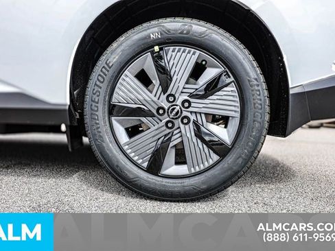 Certified 2025 Nissan Murano SL image 18