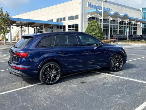 Used 2023 Audi Q7 3.0T Prestige w/ Prestige Package AWD/4WD image 3