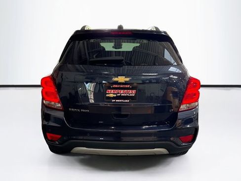 Used 2019 Chevrolet Trax LT w/ Sun & Sound Package AWD/4WD image 7