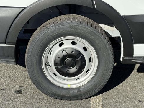 New 2026 Ford Transit 250 Low Roof w/ Load Area Protection Package RWD image 9