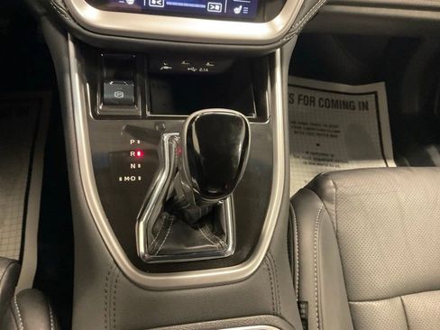 Used 2021 Subaru Outback Limited w/ Popular Package #2 image 22