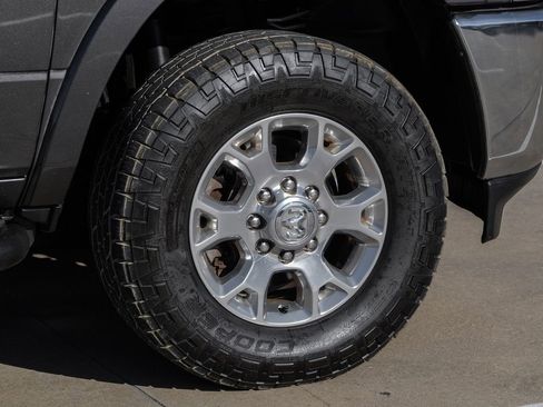 Used 2020 RAM 2500 Laramie image 53