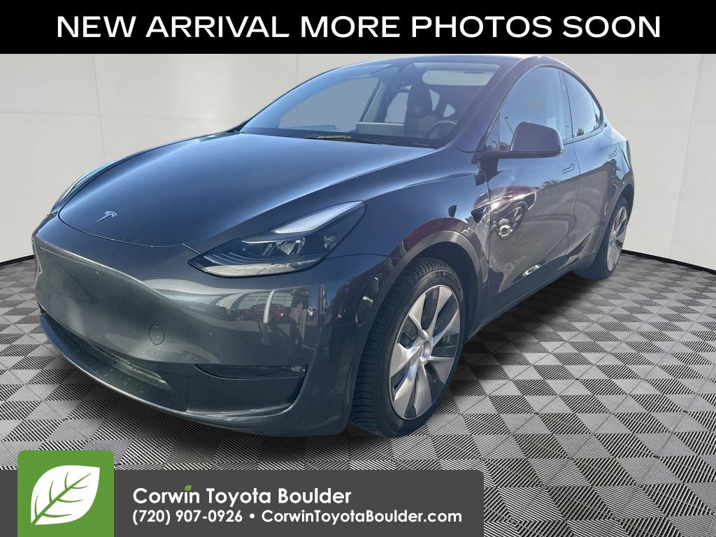 Used 2023 Tesla Model Y Long Range AWD/4WD image 3