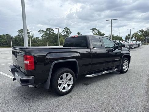 Used 2018 GMC Sierra 1500 SLE w/ SLE Value Package AWD/4WD image 3