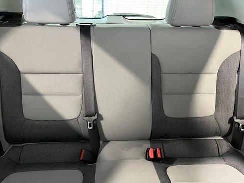 Used 2022 Chevrolet TrailBlazer LS FWD image 12