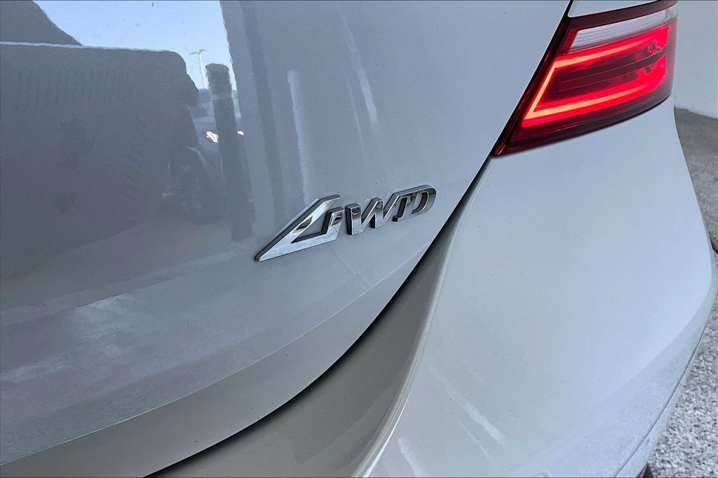 Used 2026 Genesis G70 2.5T AWD/4WD image 42