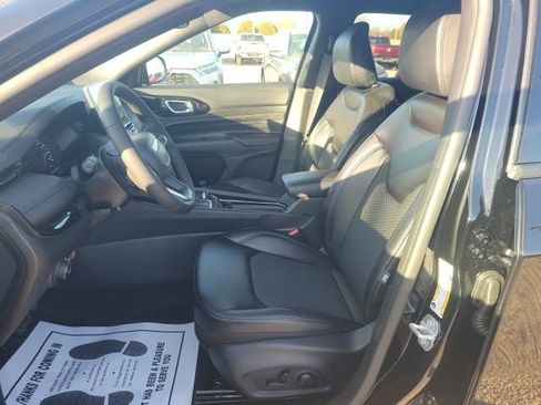 New 2026 Jeep Compass Latitude image 14