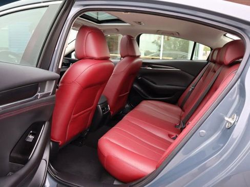 Used 2021 MAZDA MAZDA6 Carbon Edition FWD image 16