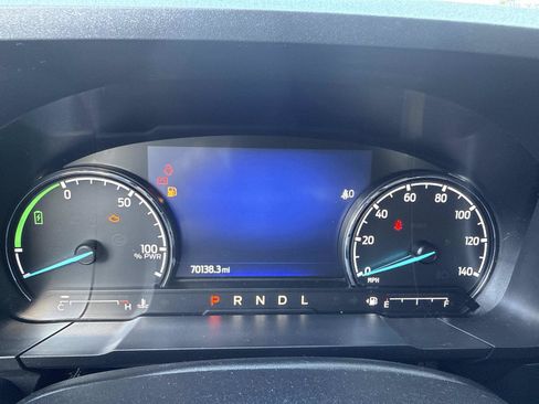 Used 2022 Ford Maverick Lariat w/ Lariat Luxury Package FWD image 28