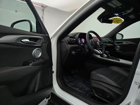 Used 2024 Dodge Hornet GT image 23