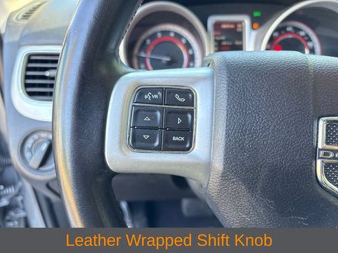Used 2020 Dodge Journey SE w/ SE Popular Equipment Group FWD image 11