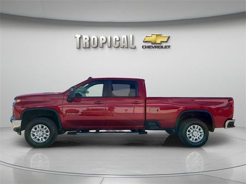 Used 2020 Chevrolet Silverado 3500 LT image 2