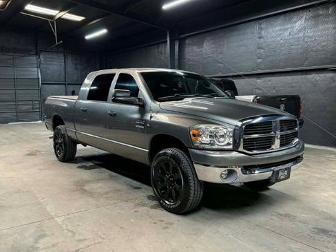 Used 2008 Dodge Ram 2500 Truck SXT w/ Popular Equipment Group image 18