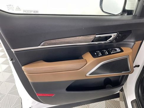 Used 2020 Kia Telluride SX w/ SX Prestige Package AWD/4WD image 16
