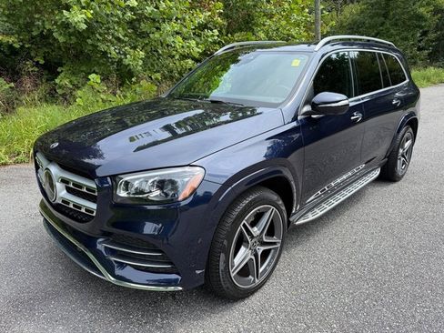 Used 2021 Mercedes-Benz GLS 580 4MATIC image 2