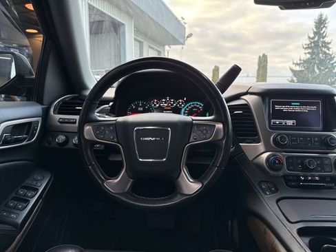 Used 2019 GMC Yukon Denali w/ Denali Ultimate Package image 22