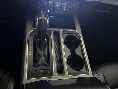 Used 2018 Ford F150 Raptor w/ Equipment Group 802A Luxury AWD/4WD image 73