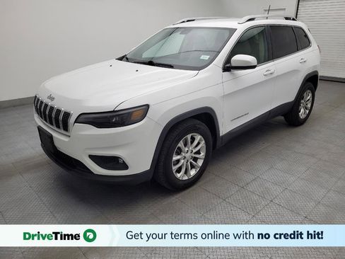 Used 2019 Jeep Cherokee Latitude w/ Cold Weather Group FWD image 1
