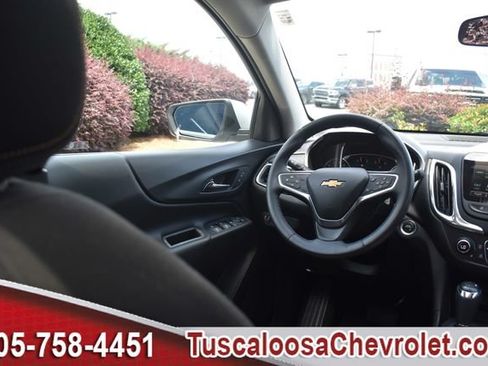 Certified 2018 Chevrolet Equinox LT w/ Sun & Infotainment Package FWD image 26