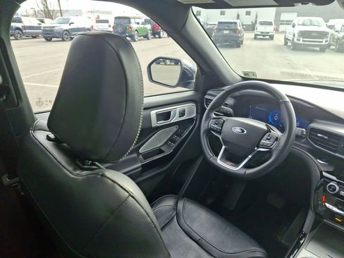 Certified 2023 Ford Explorer ST w/ Equipment Group 401A image 15