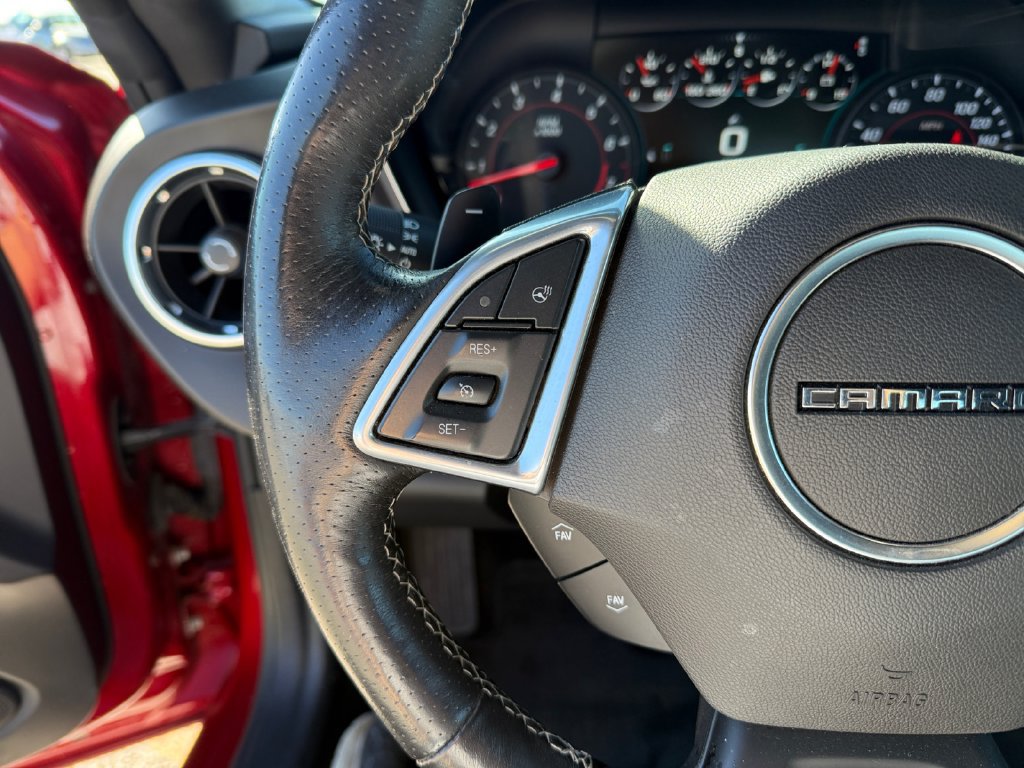 Used 2016 Chevrolet Camaro SS RWD image 14