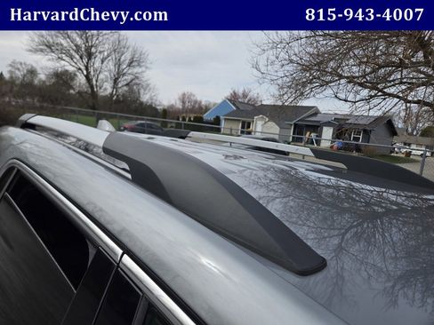 Used 2023 GMC Acadia SLT image 42