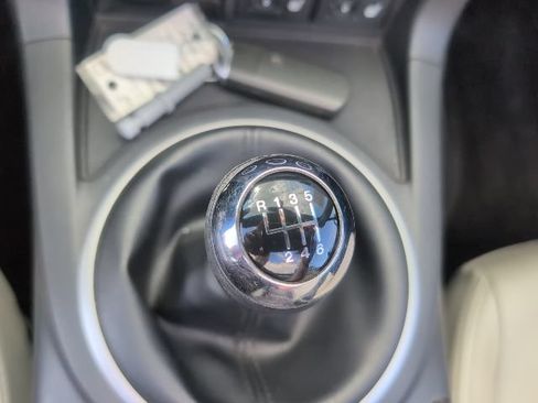 Used 2011 MAZDA MX-5 Miata Grand Touring RWD image 27