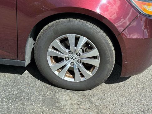 Used 2016 Honda Odyssey SE image 6