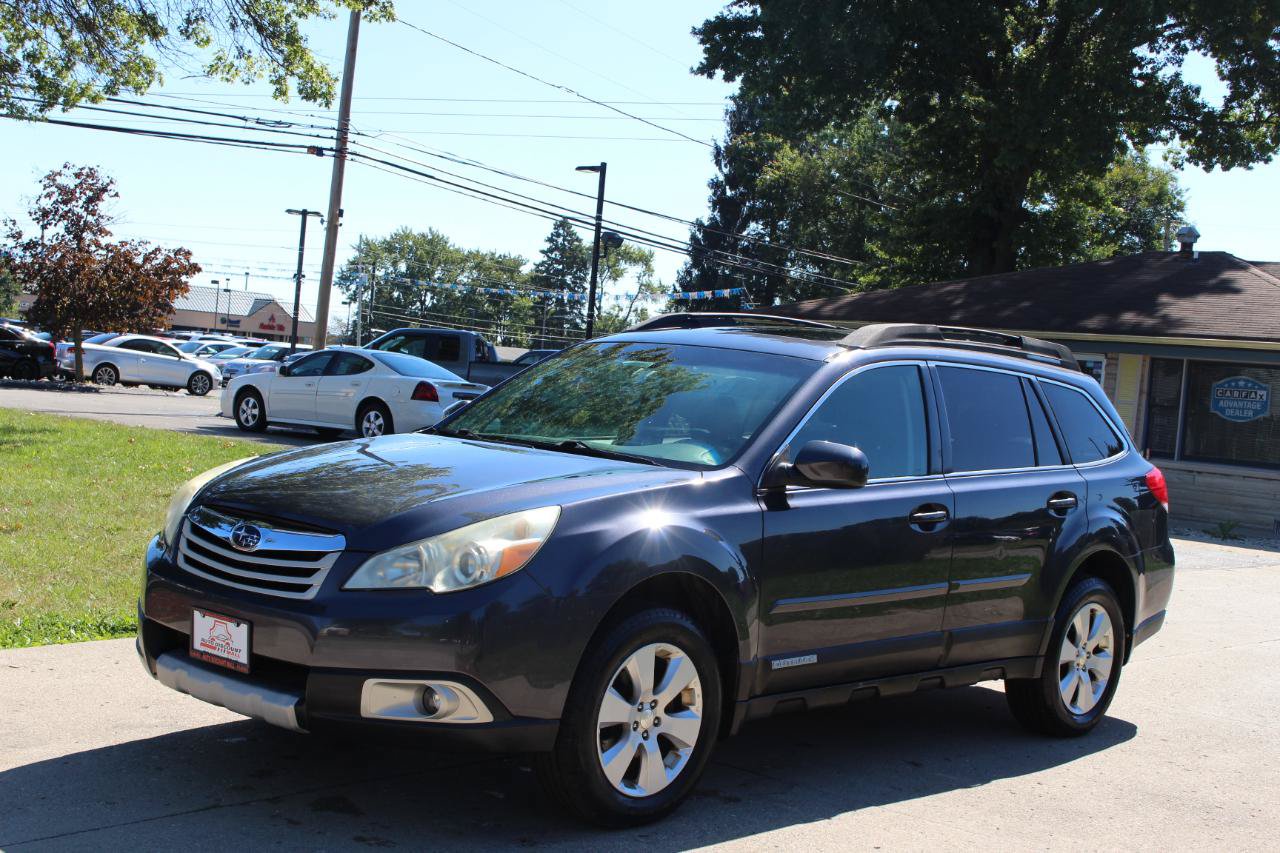 Used 2011 Subaru Outback 2.5i Limited AWD/4WD image 5