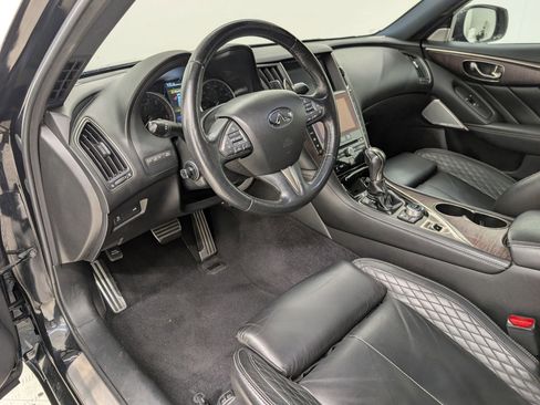 Used 2017 INFINITI Q50 Red Sport 400 image 4