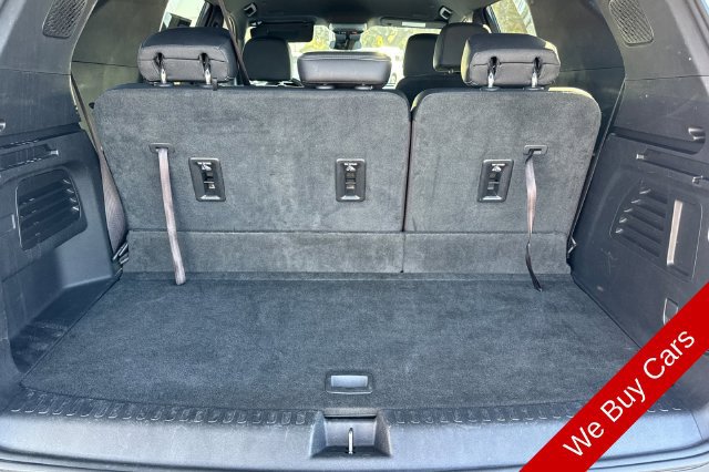 Used 2025 Chevrolet Traverse LT AWD/4WD image 20