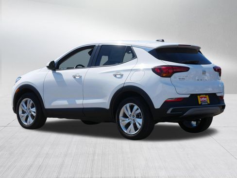 Used 2025 Buick Encore GX Preferred AWD/4WD image 5