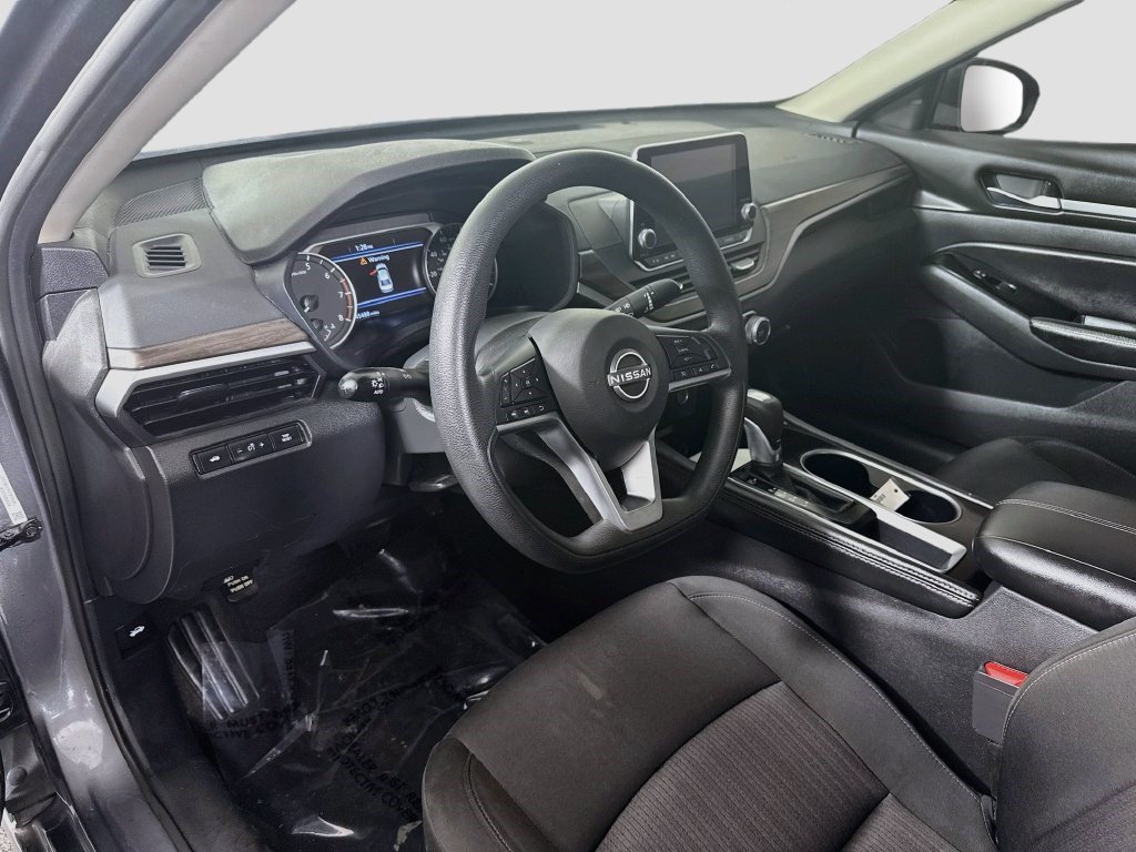 Used 2023 Nissan Altima 2.5 SV FWD image 22