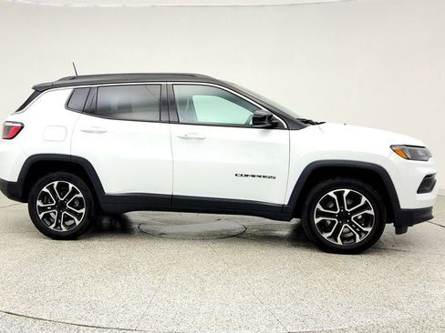 Used 2023 Jeep Compass Limited AWD/4WD image 4