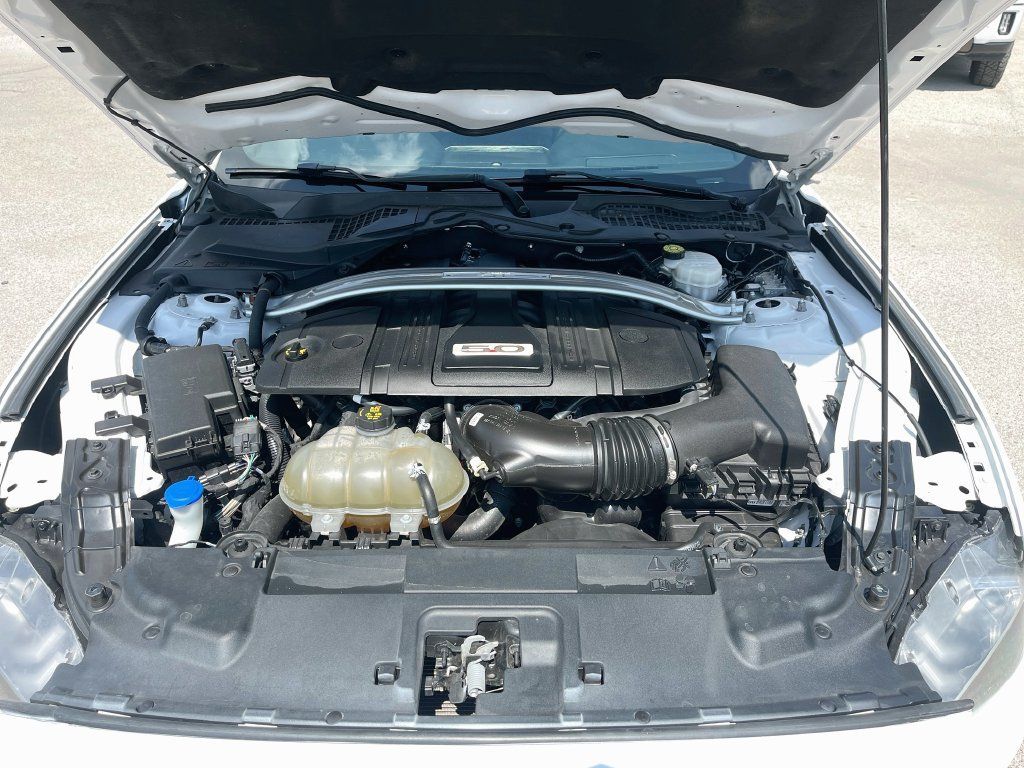 Used 2021 Ford Mustang GT Premium RWD image 28