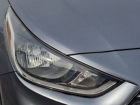 Used 2019 Hyundai Accent SE image 9