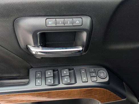 Used 2018 Chevrolet Silverado 1500 LTZ w/ Sport Package image 22