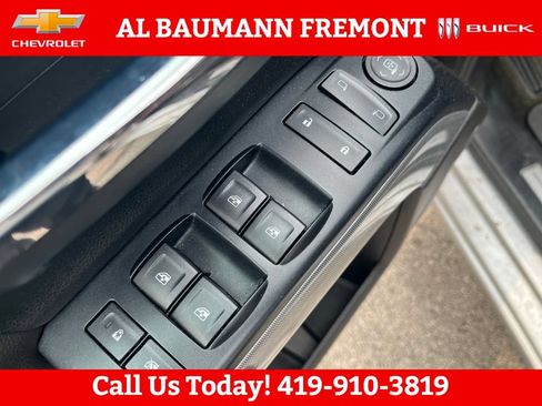 Used 2018 Chevrolet Silverado 1500 LT w/ All Star Edition AWD/4WD image 11