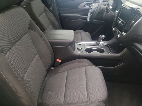 Used 2020 Chevrolet Traverse LS w/ LPO, Cargo Package FWD image 21