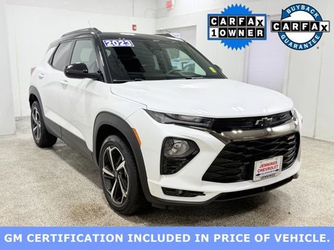 Certified 2023 Chevrolet TrailBlazer RS FWD image 1