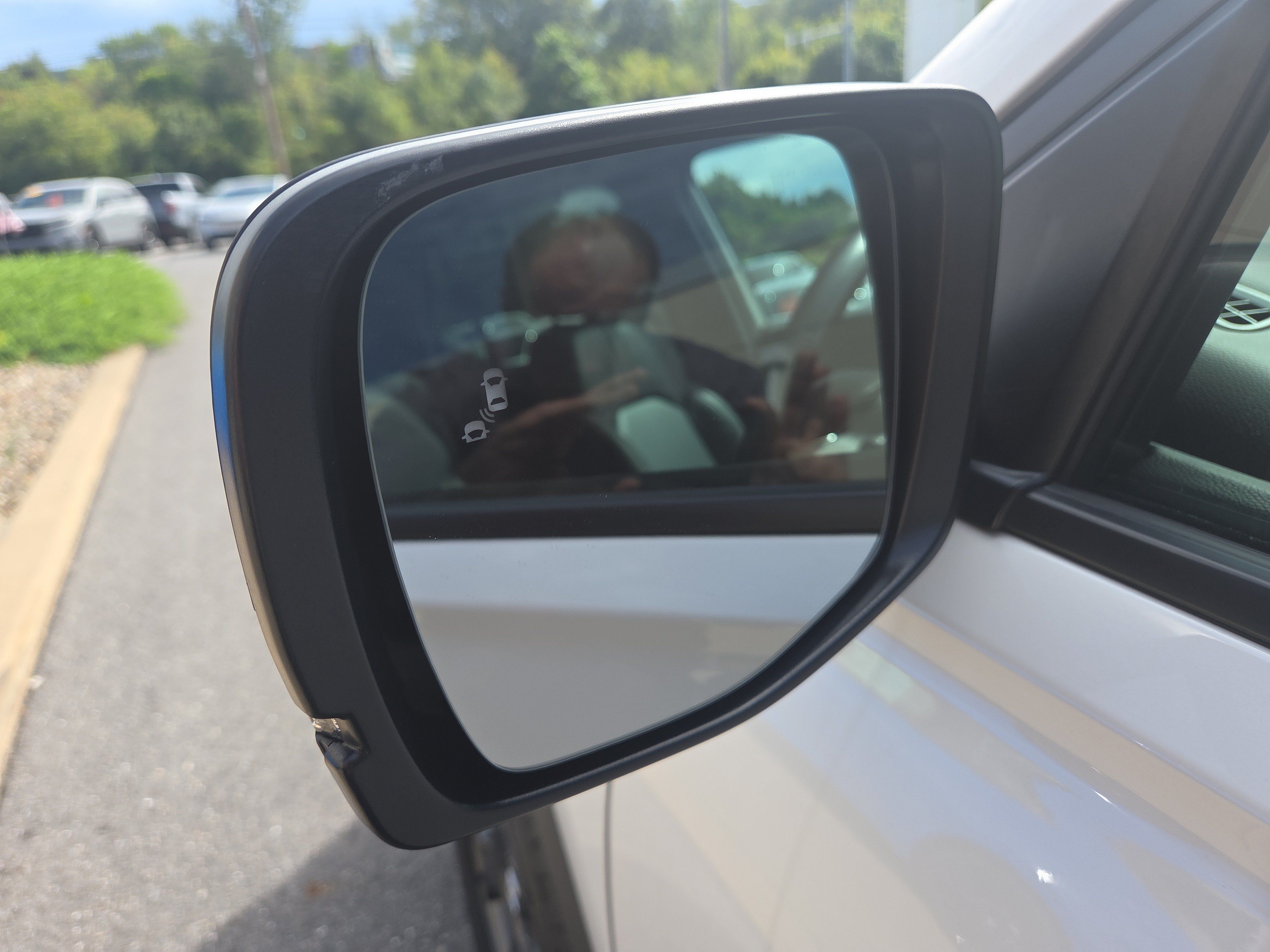 Used 2024 Honda Pilot TrailSport image 10