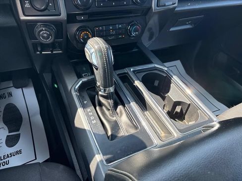 Used 2018 Ford F150 XLT w/ Equipment Group 302A Luxury AWD/4WD image 35