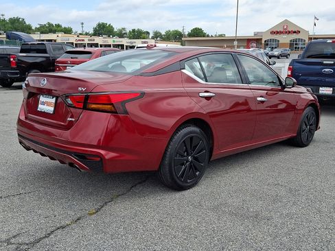 Used 2019 Nissan Altima 2.5 SV AWD/4WD image 6