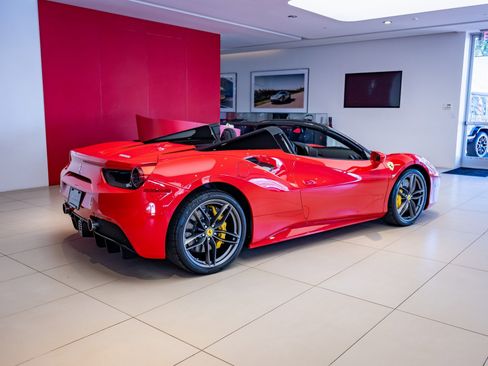 Certified 2019 Ferrari 488 Spider image 6