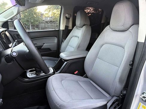 Used 2018 Chevrolet Colorado W/T w/ Custom Special Edition RWD image 16