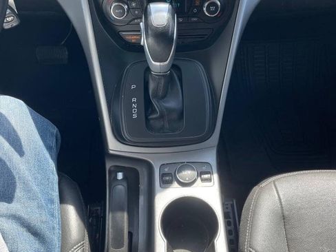 Used 2016 Ford Escape SE w/ SE Leather Comfort Package AWD/4WD image 20