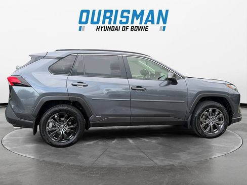 Used 2023 Toyota RAV4 XLE Premium AWD/4WD image 7