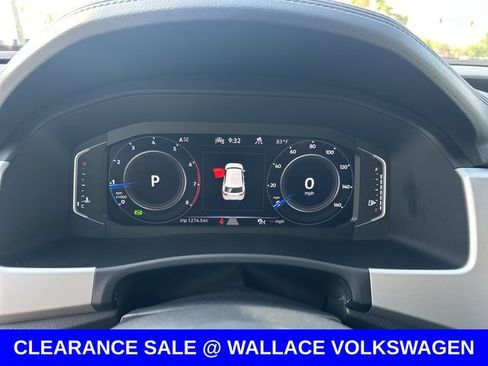 Certified 2022 Volkswagen Atlas Cross Sport SE AWD/4WD image 20