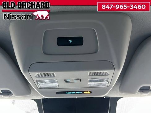 Used 2024 Ford Transit 250 Low Roof AWD w/ Exterior Upgrade Package image 17
